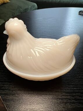 Hazel Atlas Farmhouse Opalescent White Milk Glass Hen on Nest Small Candy Dish